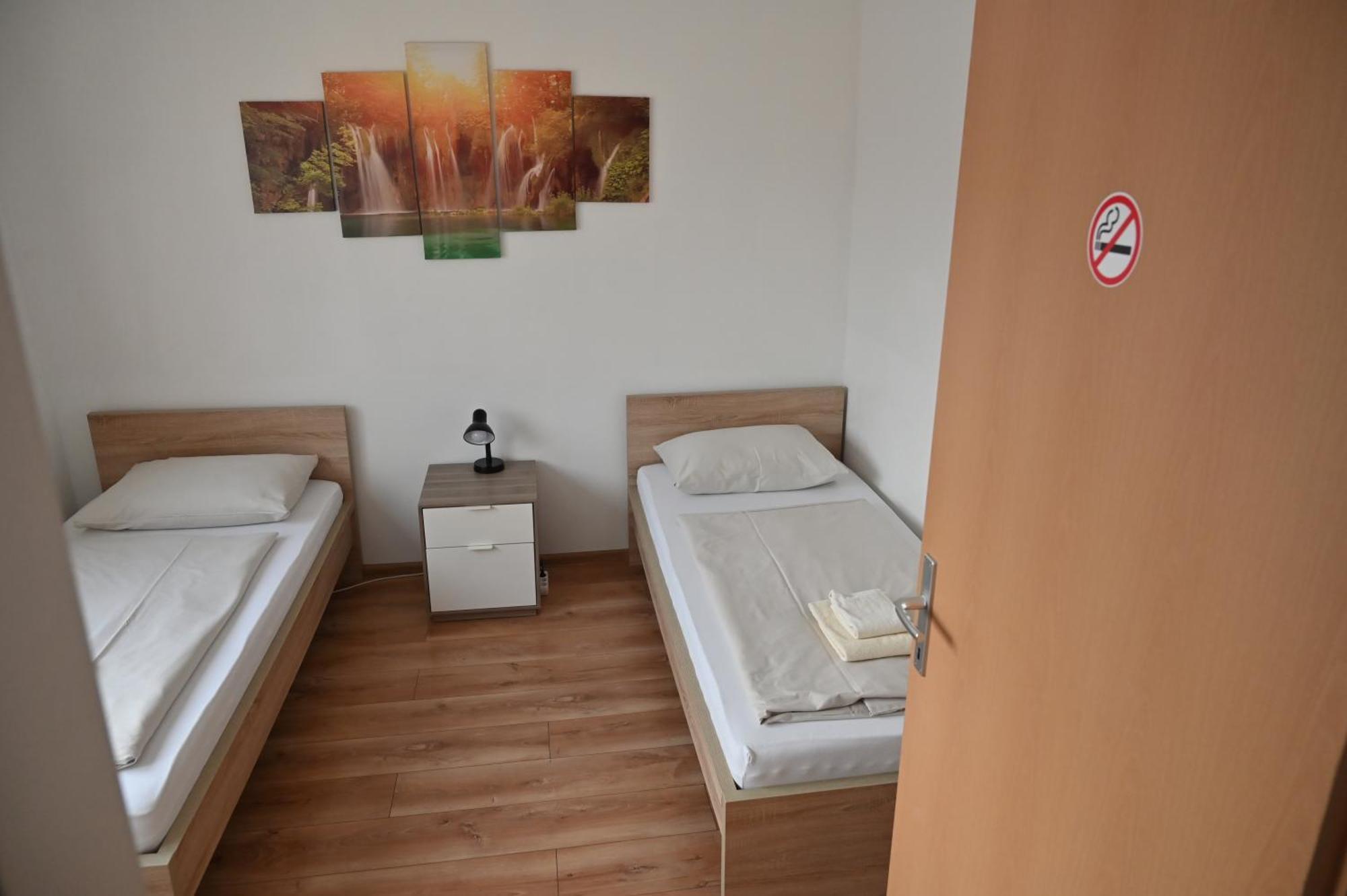 Haus Nova Bed & Breakfast Wiener Neustadt