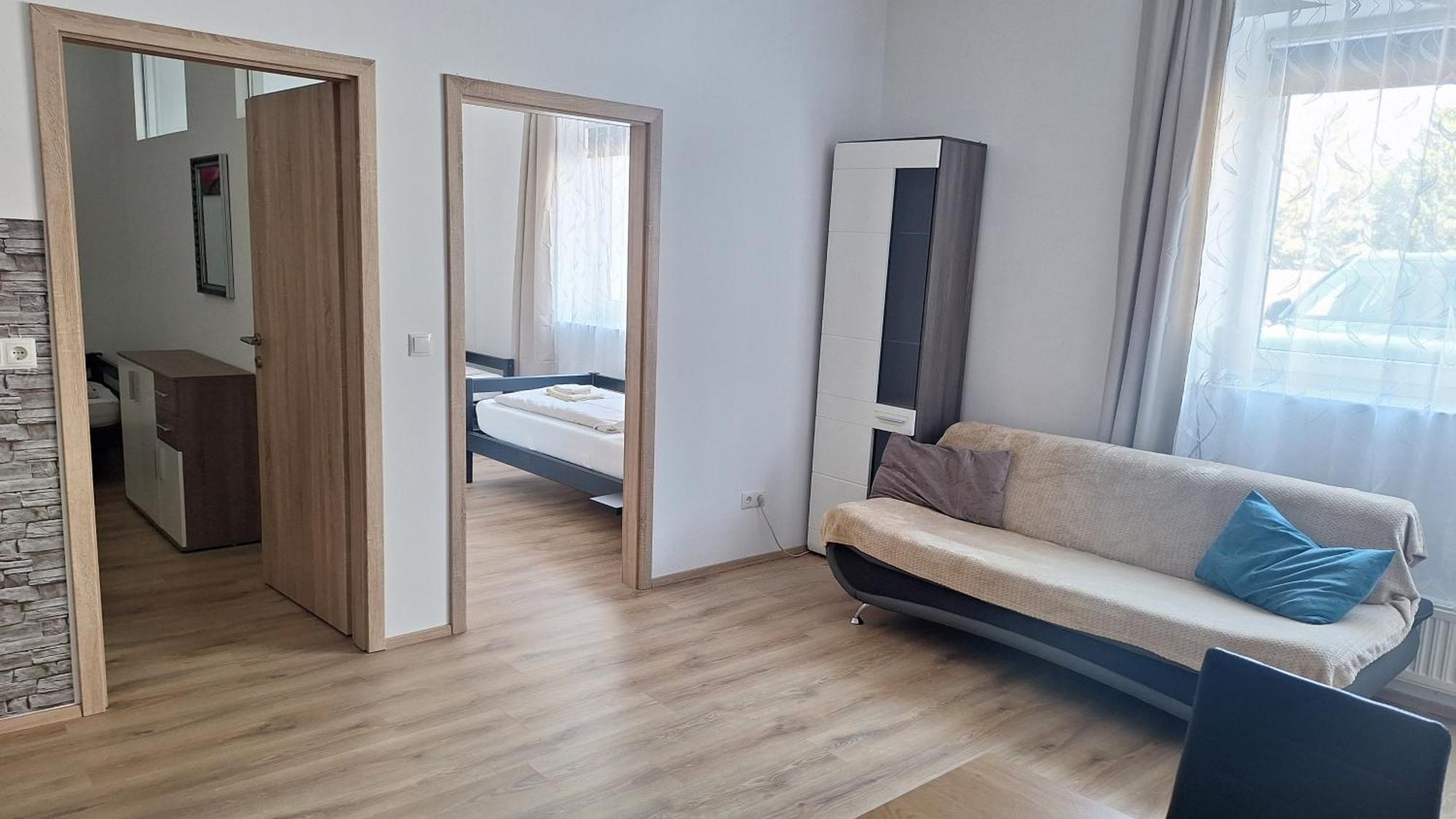 Haus Nova Frühstückspension Wiener Neustadt